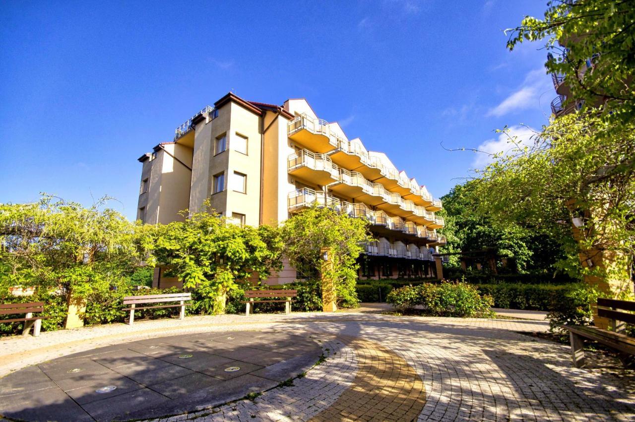 Apartament Park Zdrojowy Свиноуйсьце Экстерьер фото